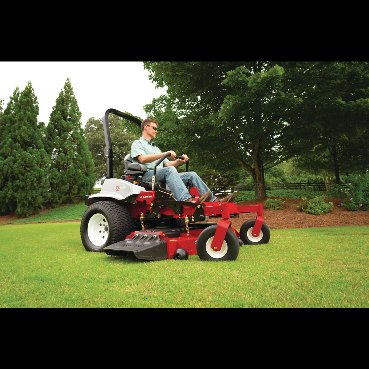 Exmark Lazer Z E-Series with 25.5 HP* Kawasaki FX801V Engine and 60" UltraCut Series 4 Deck Exmark Lazer Z E-Series with 25.5 HP* Kawasaki FX801V Engine and 60" UltraCut Series 4 Deck